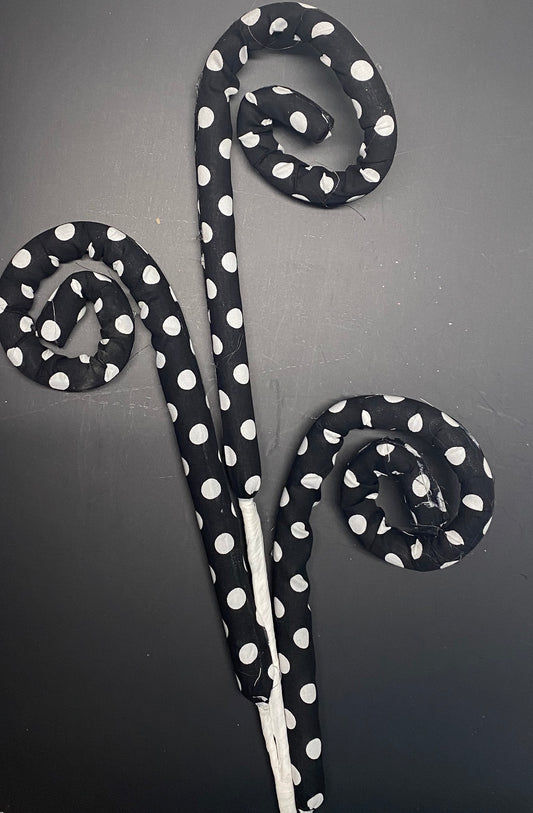 31"L Polka Dot Curl Spray
