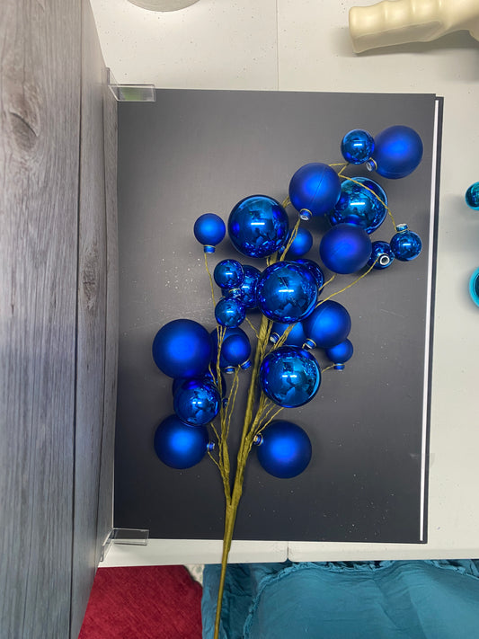 30" Blue Matte Shiny Ball Orn Spray 1-2”